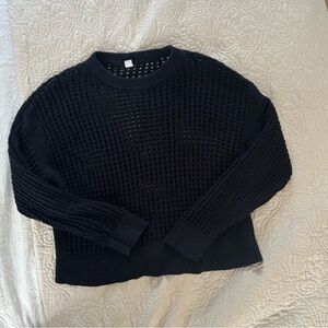 Black Open-Knit Crewneck Sweater - Women. Size L